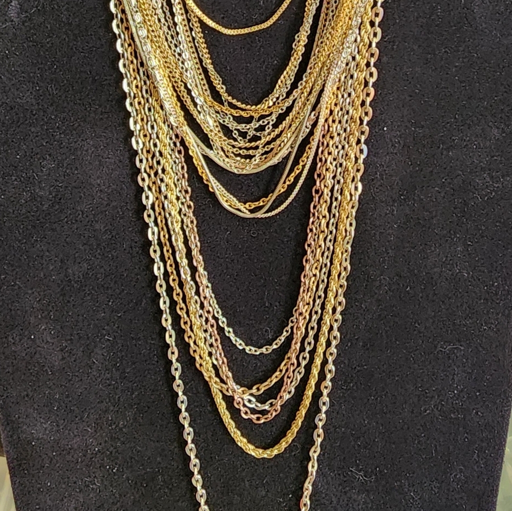 Huge Lot Of Silver & Gold Tone Necklaces